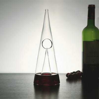 New Magna VinoPyramid Pro - Premium Glass Wine Decanter with Perfect Aeration Design