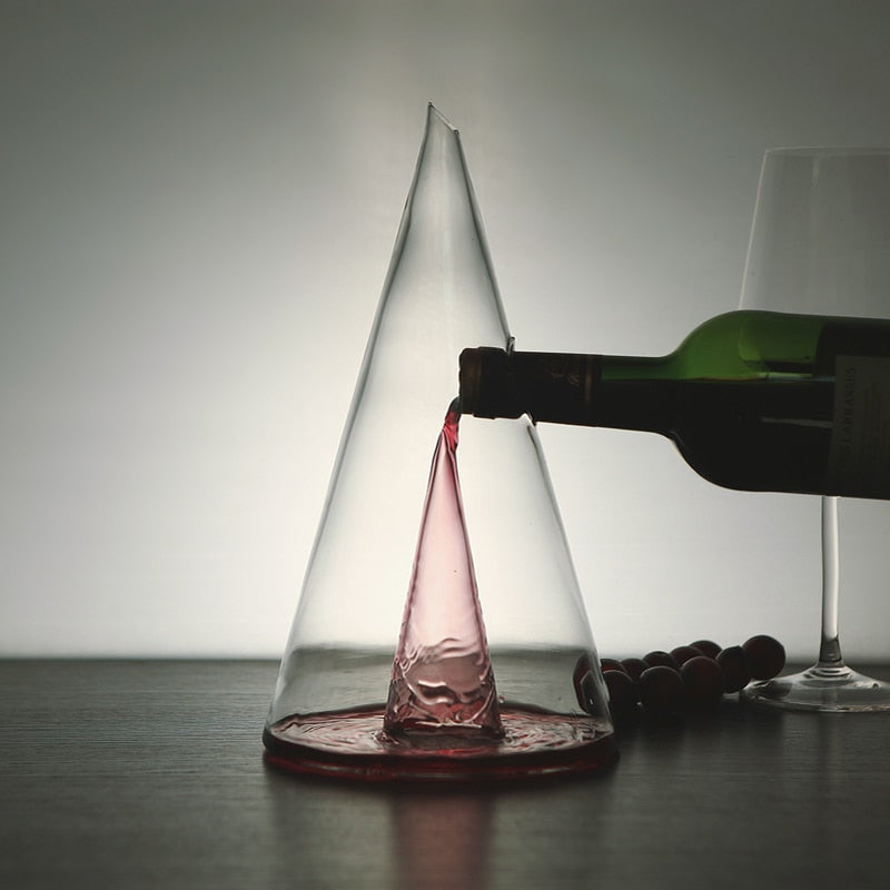 New Magna VinoPyramid Pro - Premium Glass Wine Decanter with Perfect Aeration Design